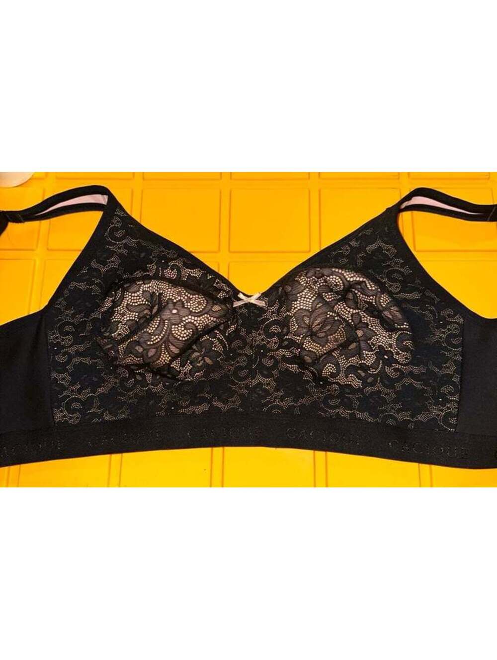 Cacique unlined full coverage no wire bra size 46 c
